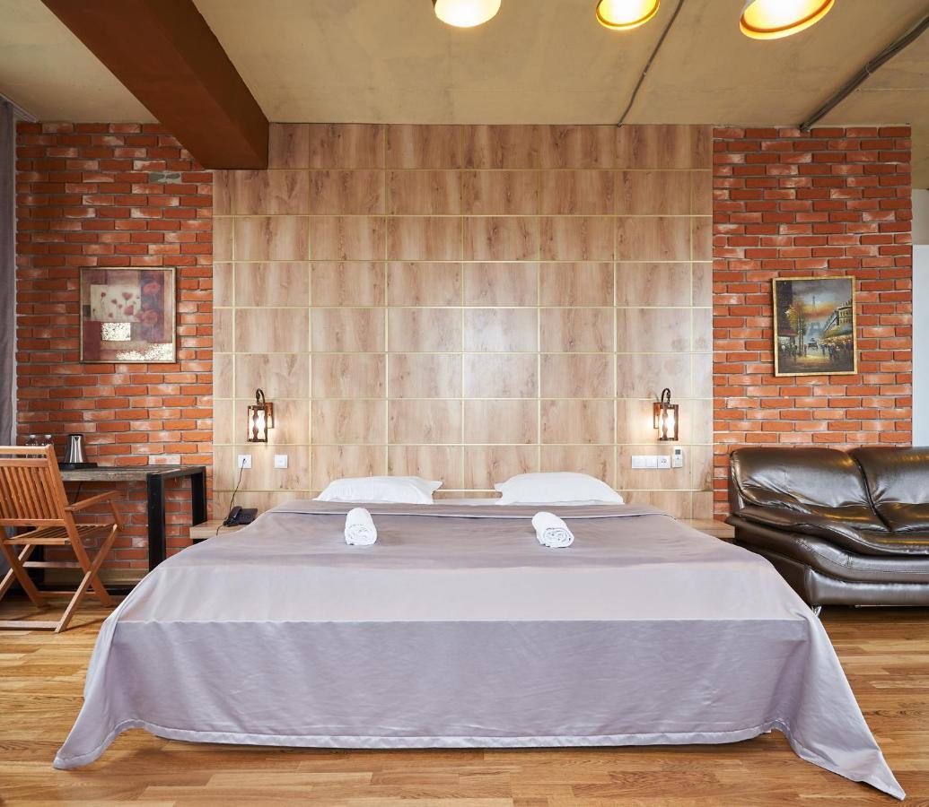 7 Days Hotel Ałma Ata Zewnętrze zdjęcie