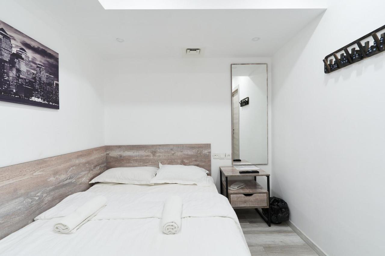 7 Days Hotel Ałma Ata Zewnętrze zdjęcie