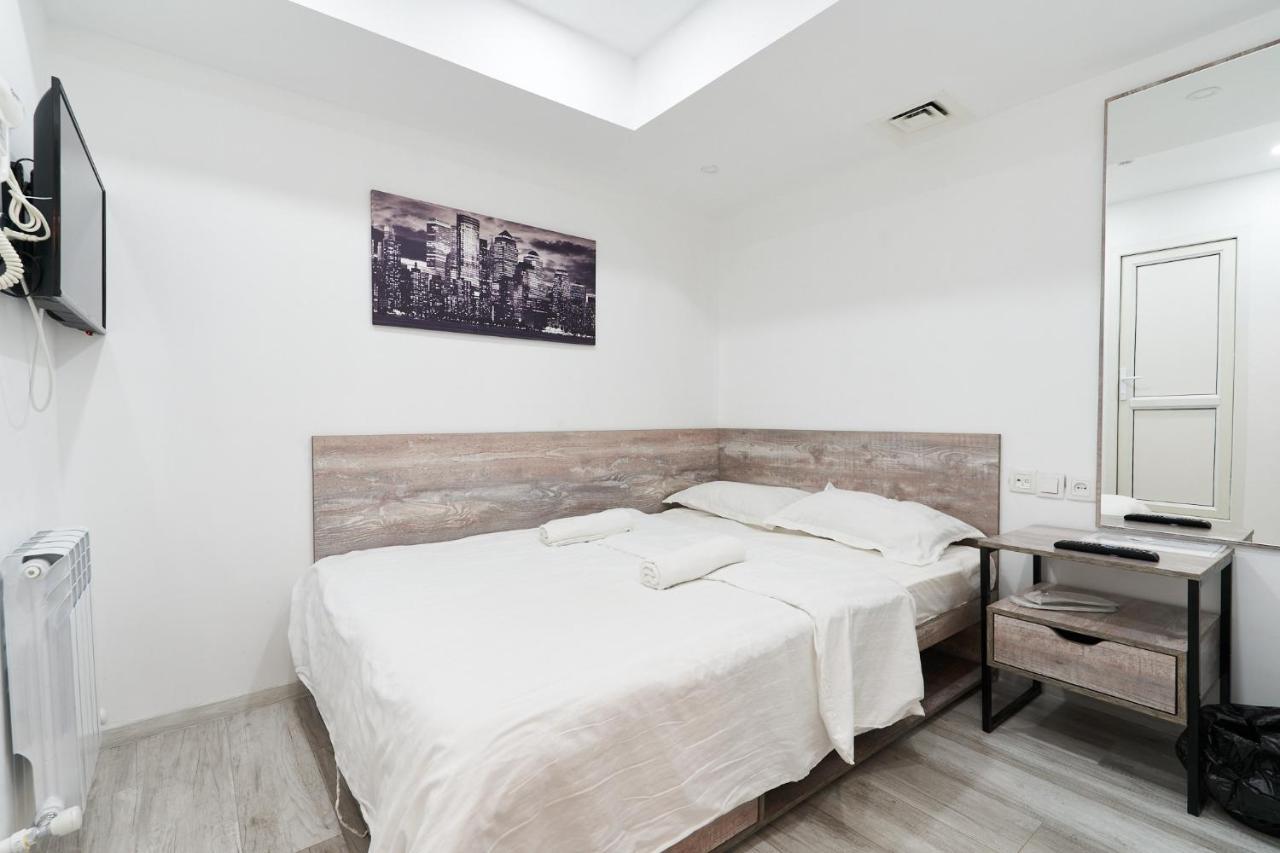 7 Days Hotel Ałma Ata Zewnętrze zdjęcie