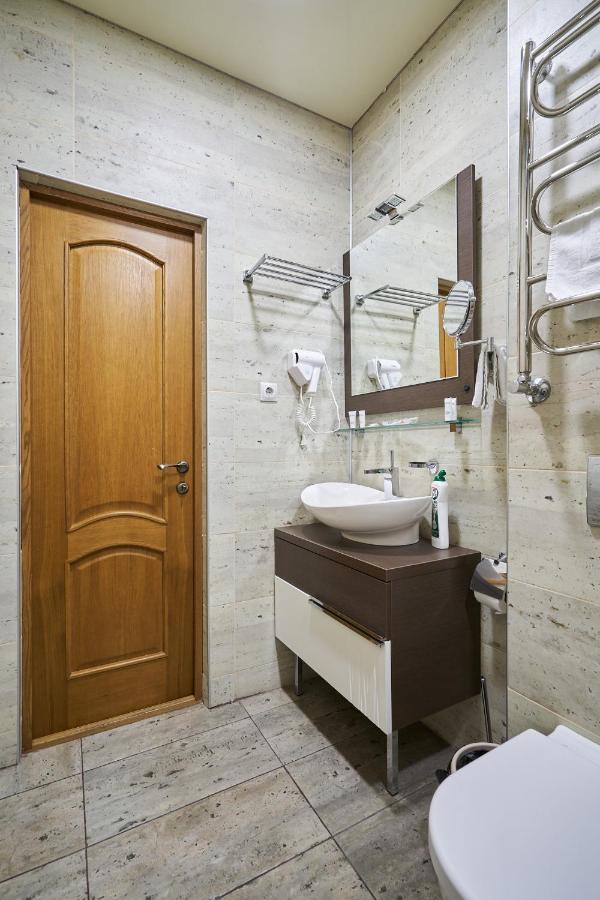 7 Days Hotel Ałma Ata Zewnętrze zdjęcie